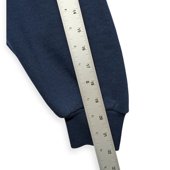 Vintage Russell Athletic Sweatshirt Made in USA – Navy Crewneck – XL - Picture 8 of 9